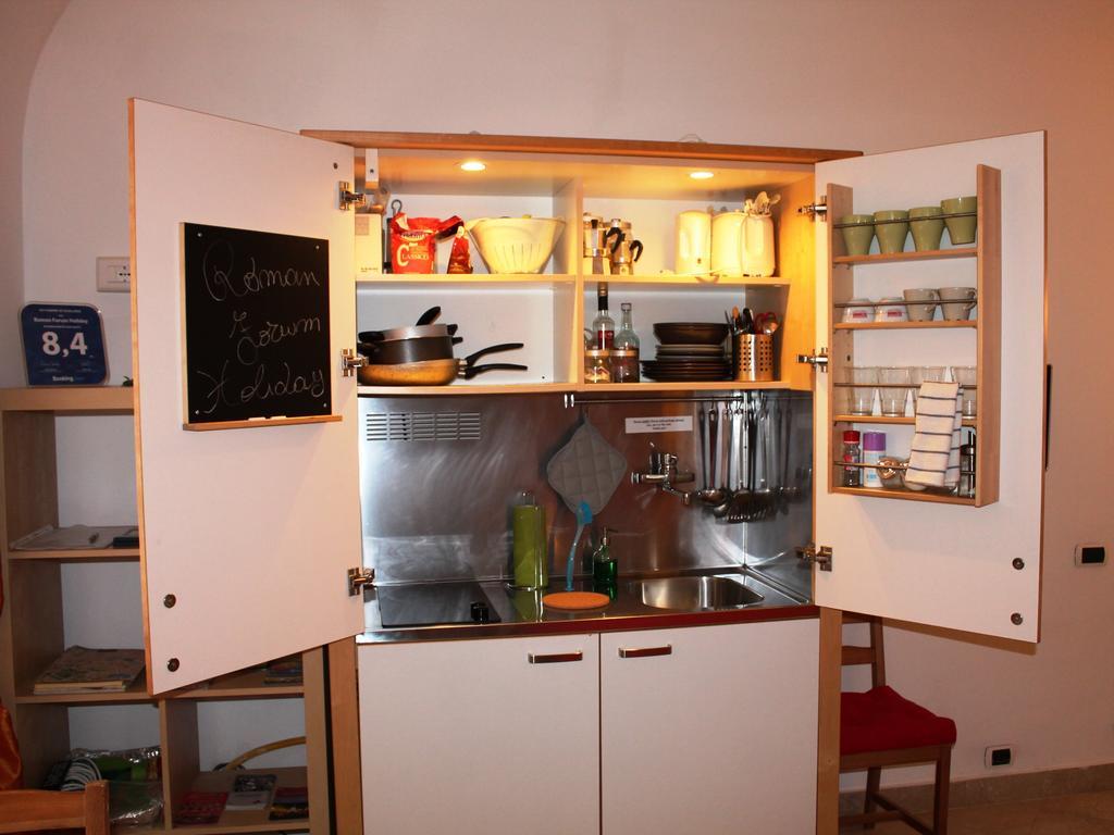 Hella Ibernesi 23 Fori Imperiali Inn, New Gestion! Rome Bilik gambar